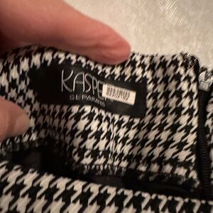Kasper houndstooth pencil skirt